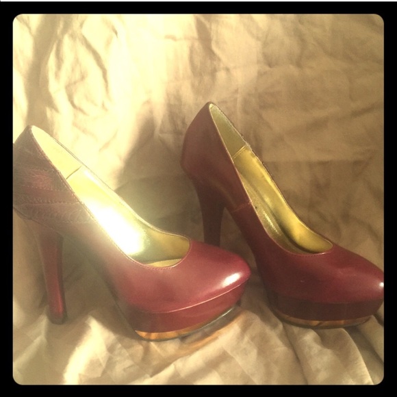 Lady Danger Double Platform Heels - Picture 5 of 7